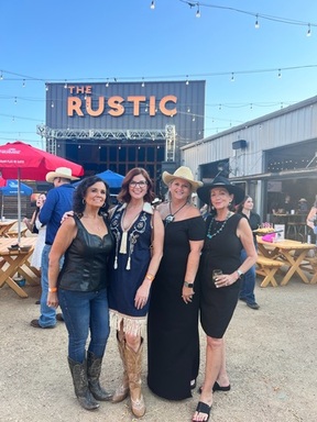 Tammy Stiffler, Cynthia Smoot, Johnna McKee, Chris